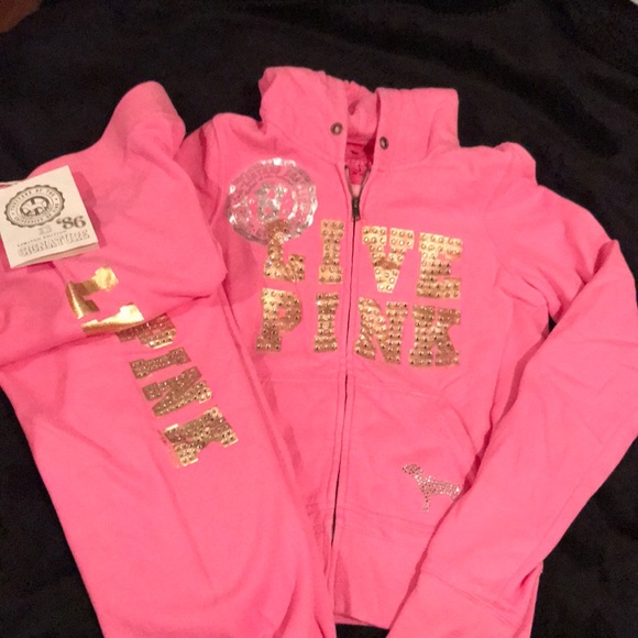 victoria's secret pink hoodie and sweatpants